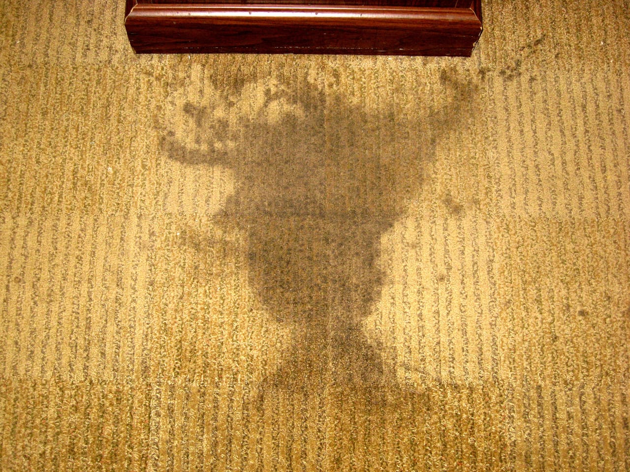 Dark spill before